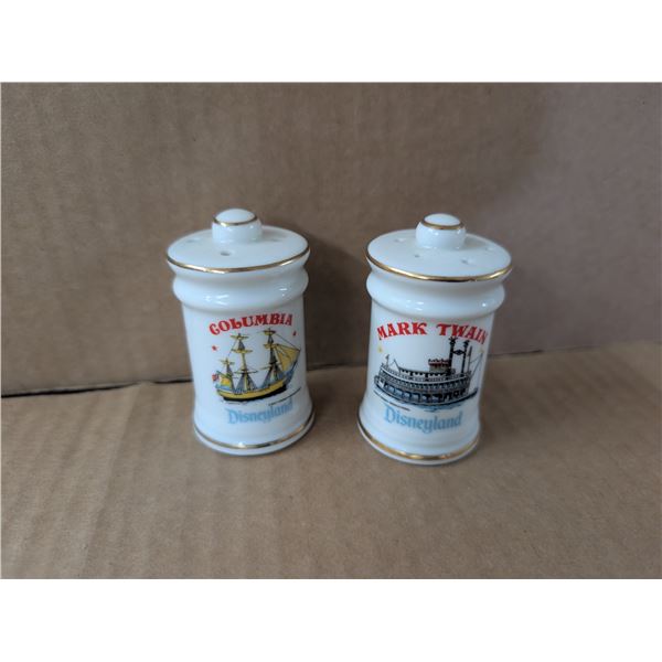 Salt & Pepper Shakers – Mark Twain – Disney