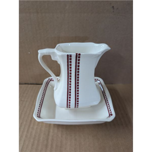 Ukrainian Small Dish, Small Pitcher