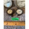 Image 4 : (2) Thermometers, 5” and 6” Diameter, (2) Gauges