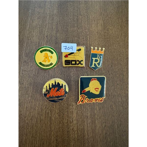 MLB Pins