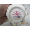 Image 5 : 8 Rare Royal Albert Petit Point Demis Tasse Tea Cups with Saucers