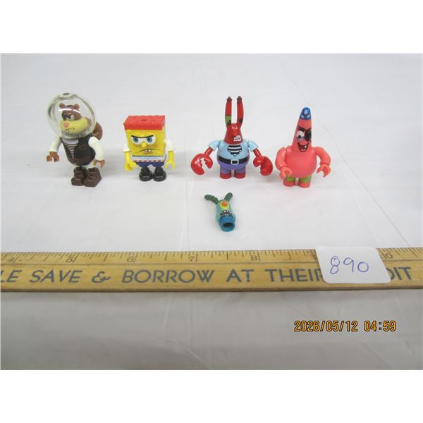 Lot of 4 Lego Mini Figures and a Extra Head