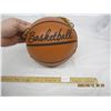 Image 1 : Baskett Ball Shaped Purse