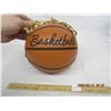 Image 2 : Baskett Ball Shaped Purse