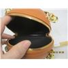 Image 3 : Baskett Ball Shaped Purse