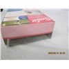 Image 4 : Vintage 1999 Olympics Fan Barbie Doll Sealed in Original Box