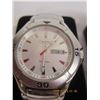 Image 4 : Caravelle by Bulova Watch Day Date Good For 50 Meters Working Like New with Original Box