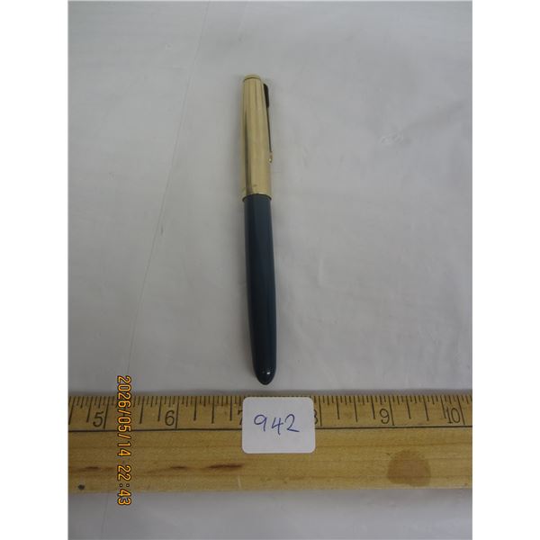 Parker Fountain Pen with 12 kt Gold Filled Nib Complete Item
