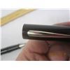 Image 7 : 2 Fountain Pens and 2 Standard Pens