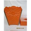 Image 4 : 1970's Bathroom Trash Can and Matching Kleenex in Orange in Good Condition