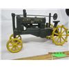 Image 7 : Old Cast Iron Tractor Toy