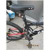 Image 6 : Hi Quality CCM Case IH Advertising Bike 18 Speed, Disc Brakes , Full Suspension , Aluminium Frame Ec