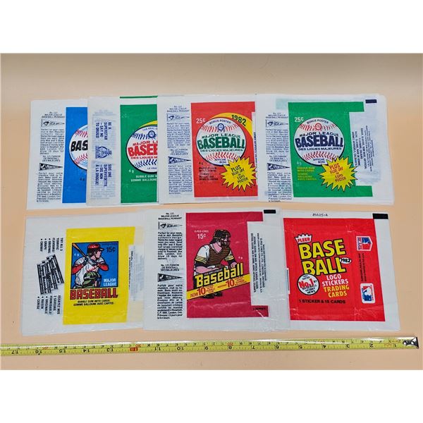35 old wax baseball card wrappers