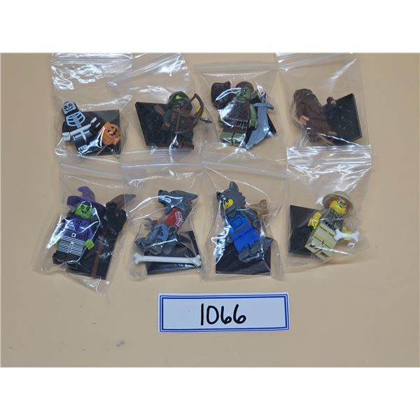 Lego Miniatures Lot of 8