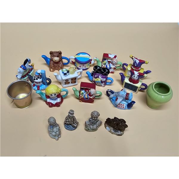 Box of Red Rose Tea  Pot Figurines etc - 18