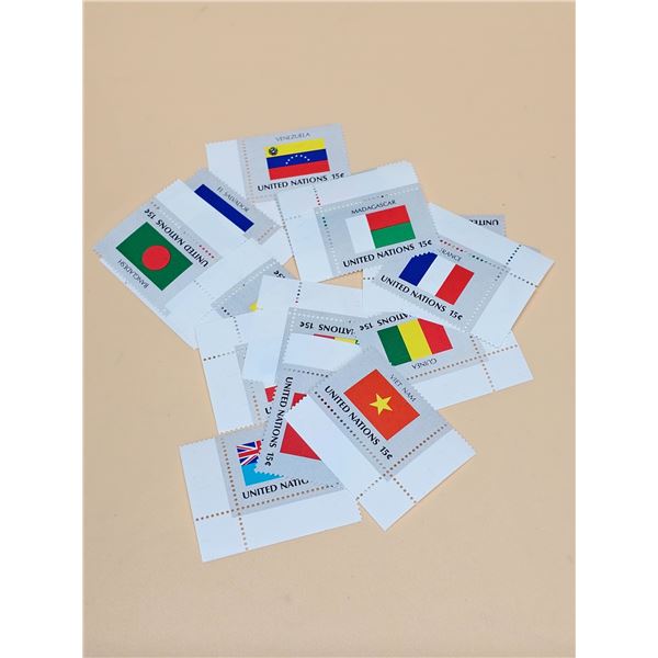 15cent Canadian Stamps- 16 Corner Blocks - United Nations Flags