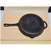 Image 2 : Huge Cast Iron Frying Pan