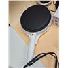 Image 6 : Bag w/ Crepe Maker & Miscellaneous items