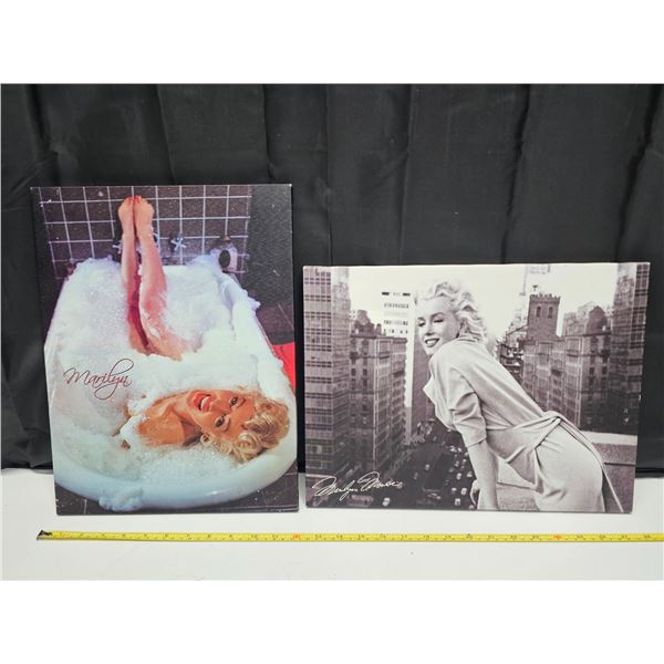 2 Marilyn Monroe Pictures (In tub)
