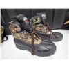 Image 2 : Insulated Hunting Suit Mens Medium with Size 11 Camo Boots