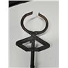 Image 3 : Antique/Vintage Mink Catching Tongs