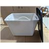 Image 4 : White with black top container