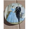 Image 3 : Queen Elizabeth II and Prince Phillip container + mother cat and kitten ornament.
