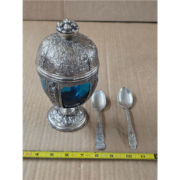 Chimming silver plated candy dish and spoons