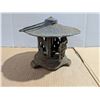 Image 1 : Cast iron garden Lantern