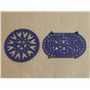 Image 2 : Vintage-style trivets feature a blue enamel finish over cast iron construction.