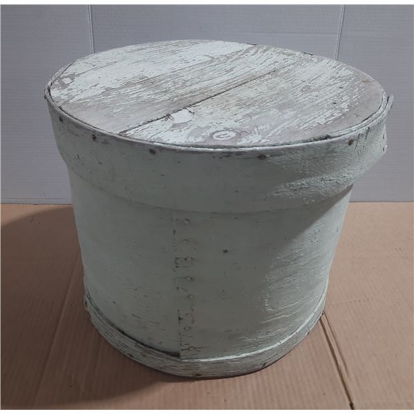 Light Green Antique Cheese Box.