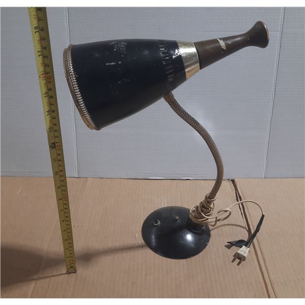 Vintage Single Gooseneck Desk Lamp. (Untested)