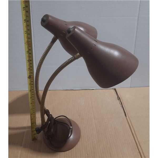 Vintage Double Gooseneck Desk Lamp. (Untested)