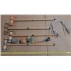 Image 1 : Vintage wooden croquet set, likely from the mid-20th century, containing mallets, balls, etc.
