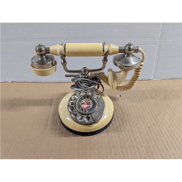 Vintage "Petite Telephone Series" telephone (Not tested)