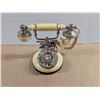 Image 1 : Vintage "Petite Telephone Series" telephone (Not tested)
