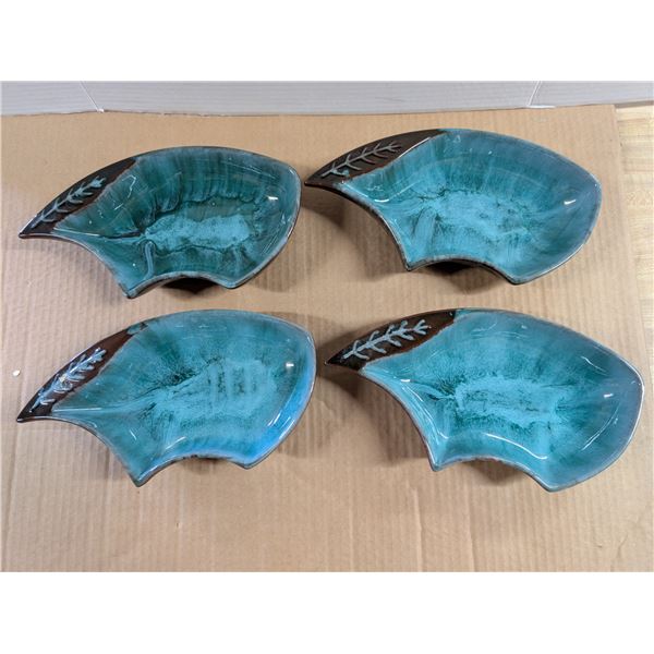 (4) Matching Blue Mountain Pottery Canada Bowl Like Dishes