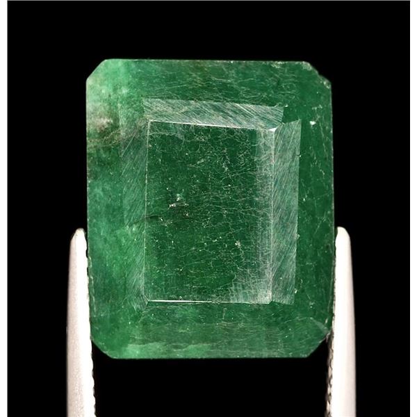10.65 ct Certified Emerald gemstone ($9,550 Appraisal)