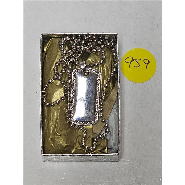 Silver Toned Pendant Necklace