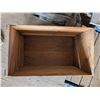 Image 5 : Antique Wood Blue Ribbon Tea Crate 30x18x17.5