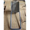 Image 1 : Push shovel