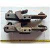 Image 1 : 2 trailer hitches