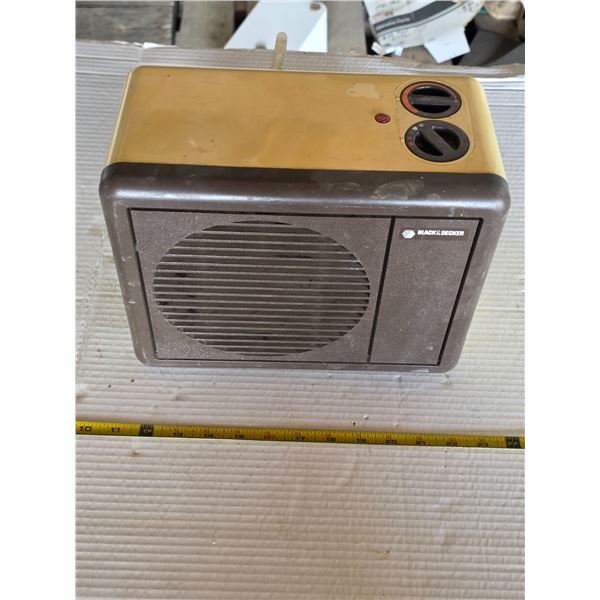 Black and decker heater- works