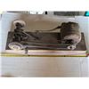 Image 1 : Bench grinder- works