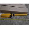 Image 2 : 3 work light tripods- new