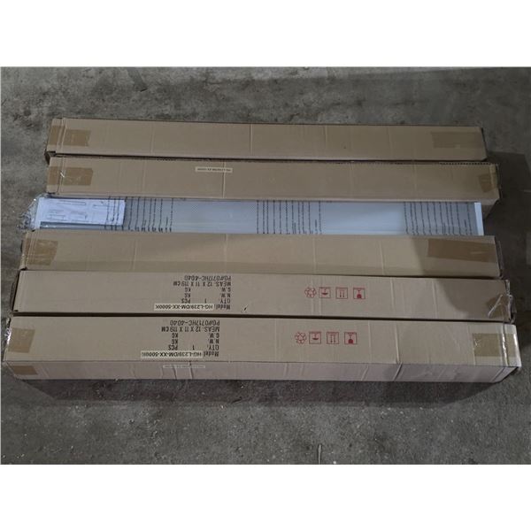 6 Led light fixtures- new