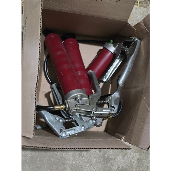 Lot of greese guns