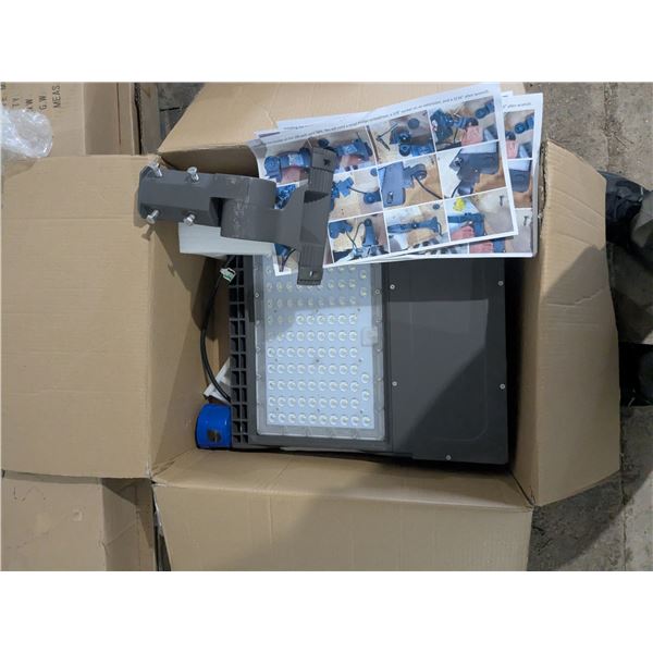 300W LED area light