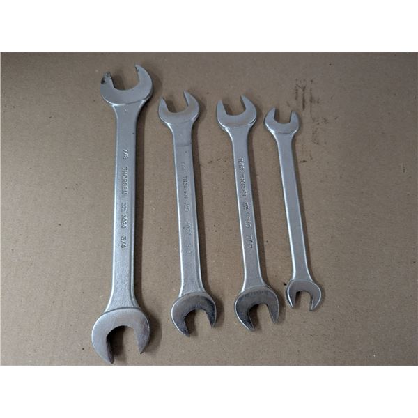 Four box wrenches (1/2, 3/4, 5/8, 19/32).