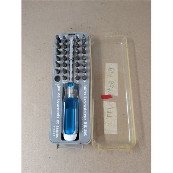 Drill Bit Set.